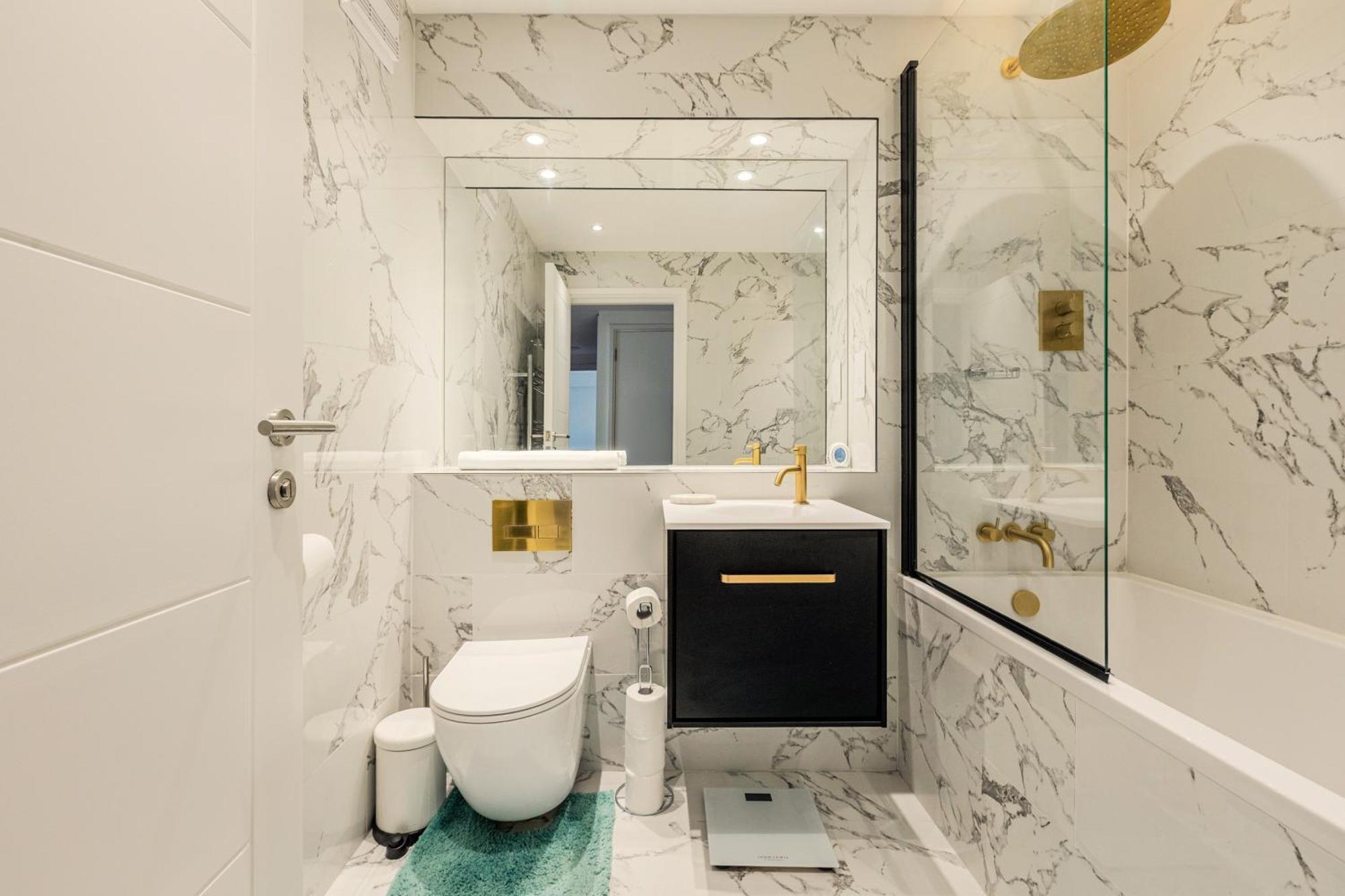 Lovely 2br By Bridge , Shad Thames Apartamento